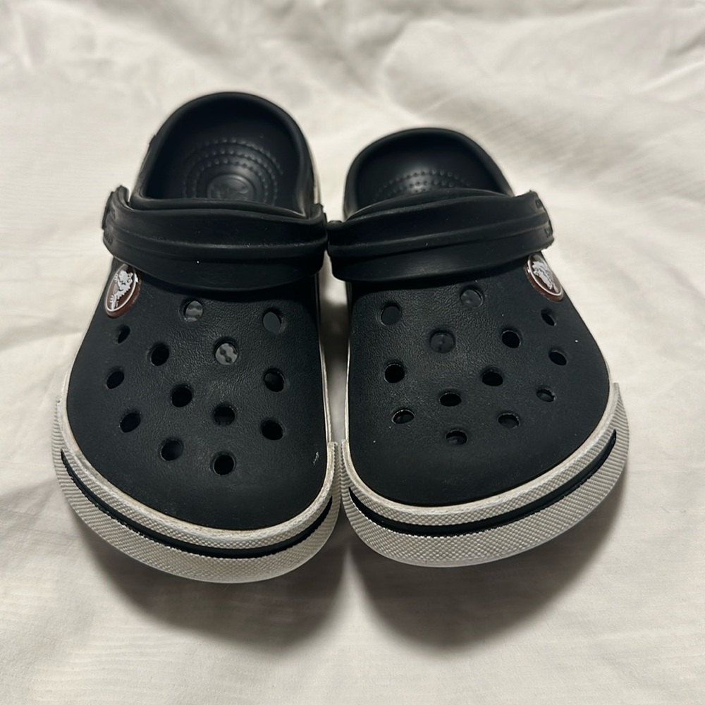 Crocs-Off Court Clog